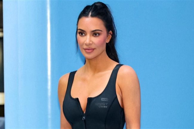 Kourtney & Kim Kardashian’s ‘Dolce & Gabbana Feud’ Is A Disgusting Joke!