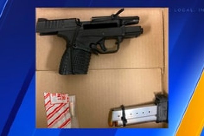 Seattle police recover gun after Pioneer Square bar fight