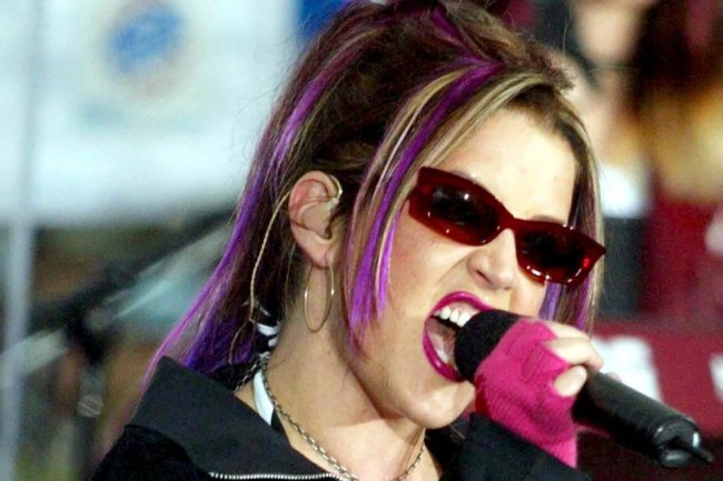 Lisa Marie Presley Through the Years: Marriages, Music, Addiction and More