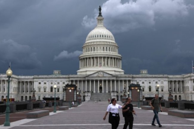 US House passes defense bill authorising record spending