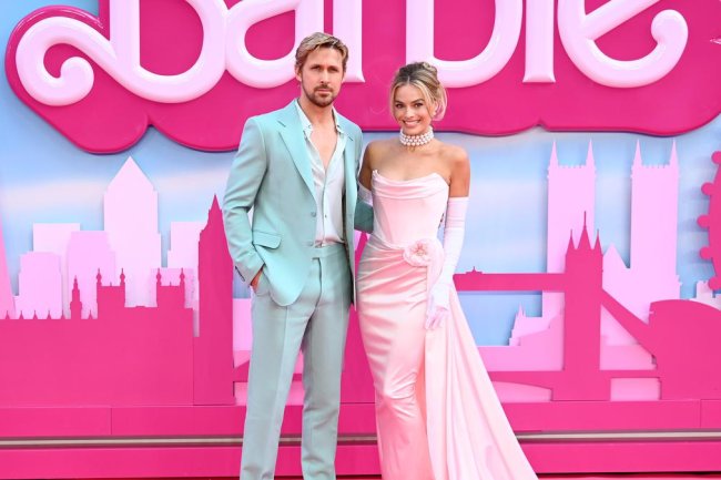 Margot Robbie, Ryan Gosling shine at London premiere of ‘Barbie’
