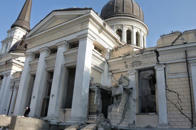 Missile Strikes on Odesa Are Destroying Its Russian Legacy