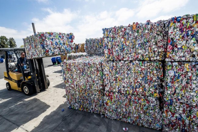 One family pocketed $7.6 million by taking cans and bottles from Arizona and recycling them in California. That's fraud, prosecutors say.
