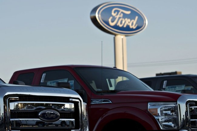Ford Raises Profit Forecast Despite Steeper EV Losses