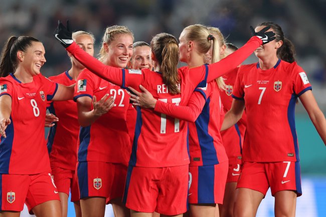 Norway qualify for Women’s World Cup last 16 after thrashing Philippines