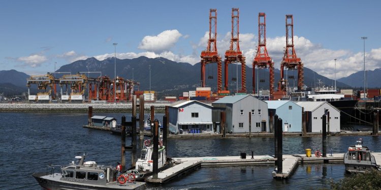 Canada’s Ports on the Pacific Coast Hit With Dockworkers Strike