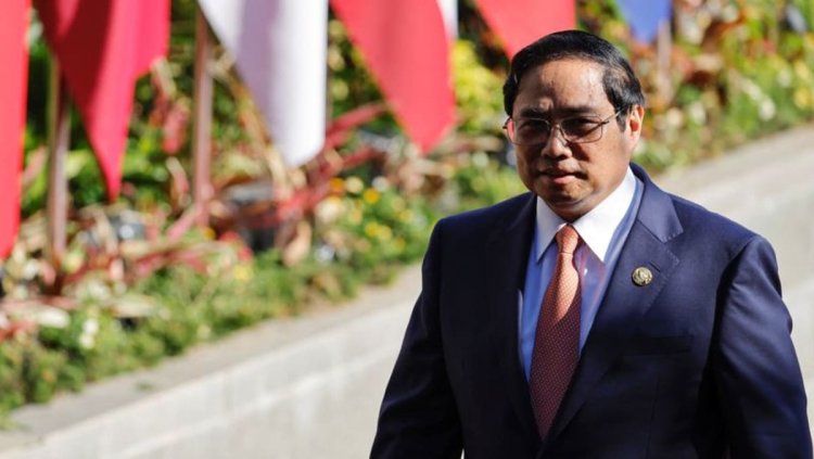 Vietnam PM calls for looser monetary policies to fuel growth