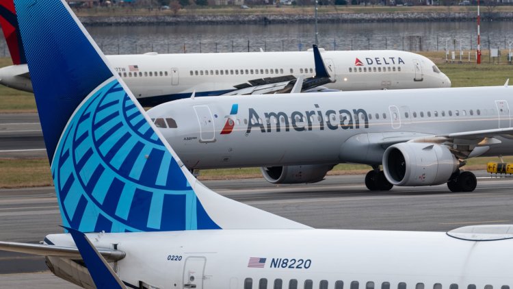Airlines struggled ahead of July Fourth weekend. Their stocks didn't