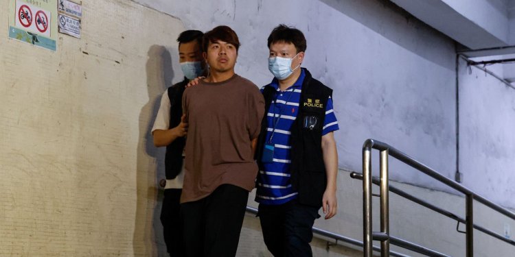 Hong Kong Arrests Four Accused of Aiding Overseas Activists
