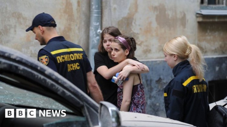 [World] Ukraine war: Four killed in Lviv as Russian strike hits apartment building in western city