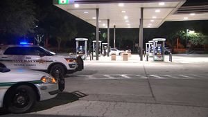Deputies investigate deadly shooting at Orange County gas station