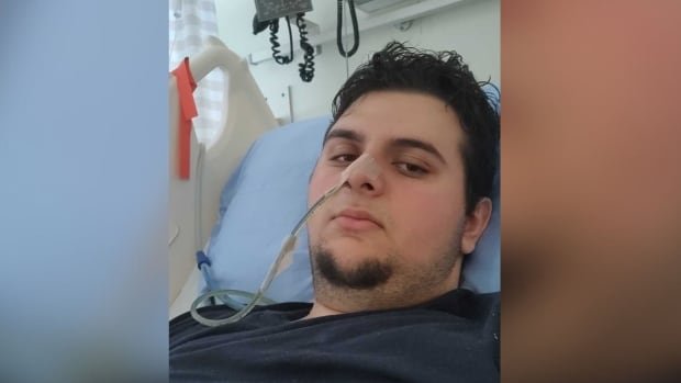 Parents rush son to Ontario for emergency care after 15-hour wait at Montreal hospital