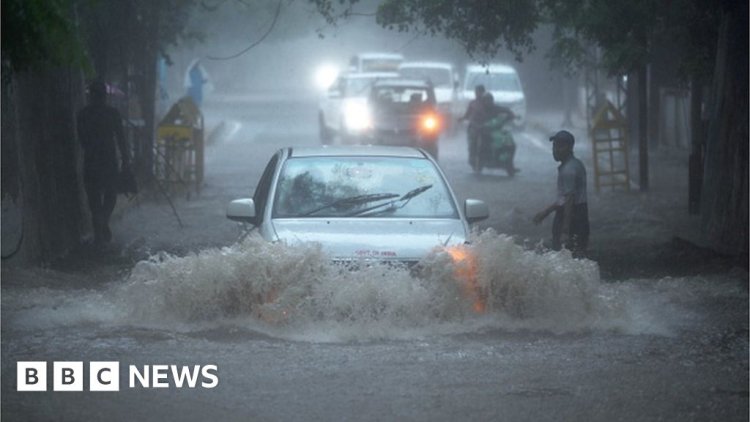 [World] Delhi and Himachal Pradesh: At least 15 die as heavy rains lash Indian states