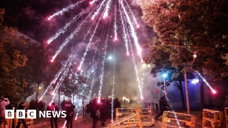 [World] France bans buying fireworks for Bastille Day after riots