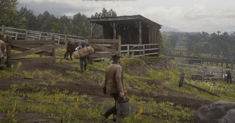 These mods turn Red Dead Redemption 2 into the mundane job sim it was always supposed to be