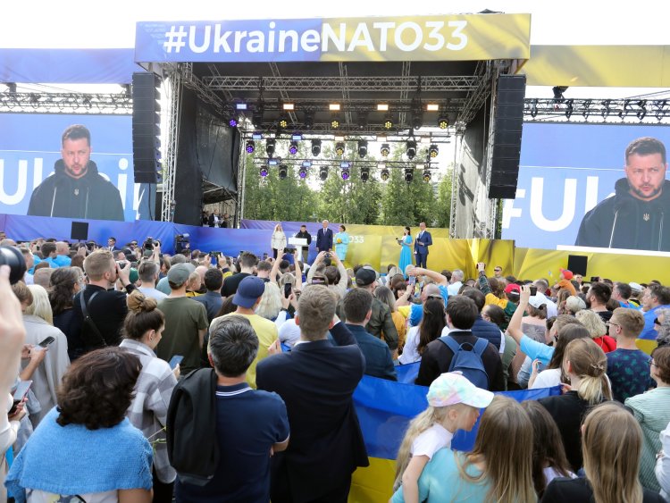 NATO stops short of Ukraine invitation, angering Zelenskyy