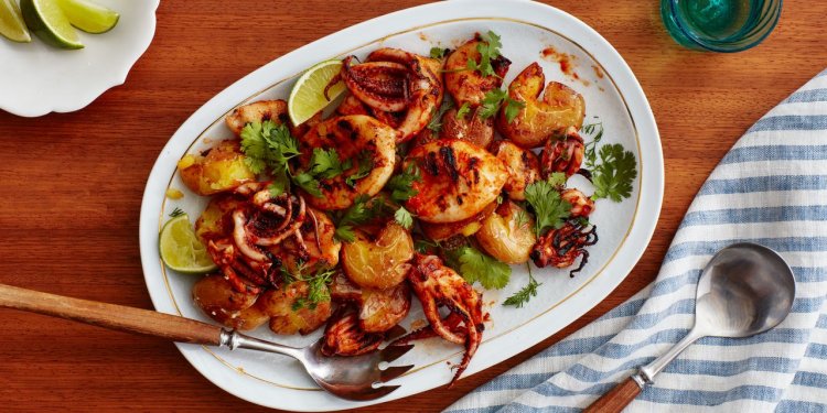 In a Grilling Rut? This Quick Seafood Supper Is the Answer