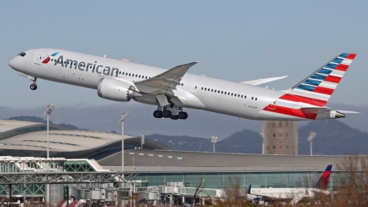 American Airlines raises 2023 profit forecast after strong second quarter