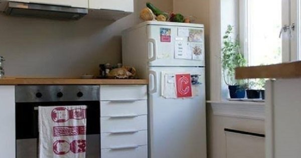 Những đồ vật không nên đặt trên nóc tủ lạnh