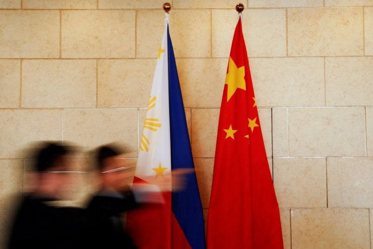 China offers to hold joint military drills with Philippines