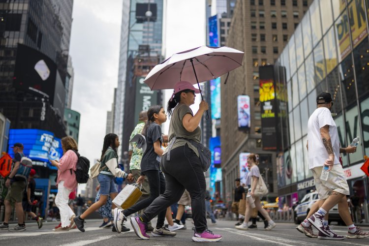 ER visits spike as extreme heat scorches New York City