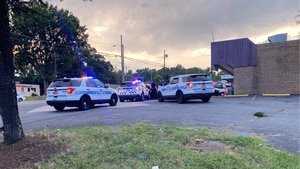 Shooting leads to police chase that ends in crash, arrests, CMPD says