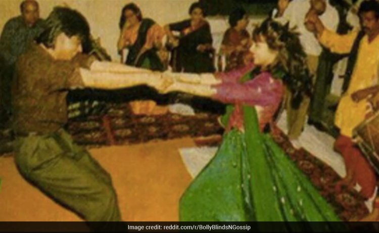 Viral: Shah Rukh Khan And Gauri Dancing At One Of Their Wedding Functions