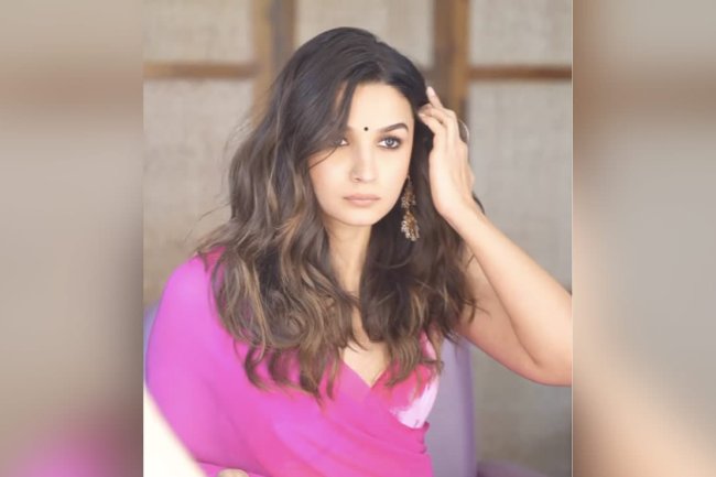 Nothing, Just Alia Bhatt Transforming Into Rani Chatterjee In This BTS Video