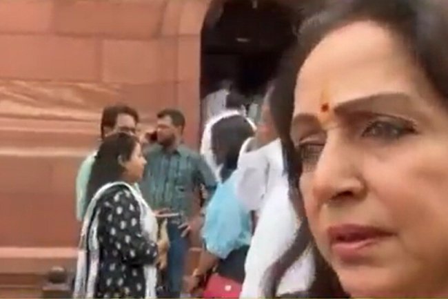 Hema Malini’s ‘Didn’t see (Rahul Gandhi) flying kiss’ remark is viral. Here’s why