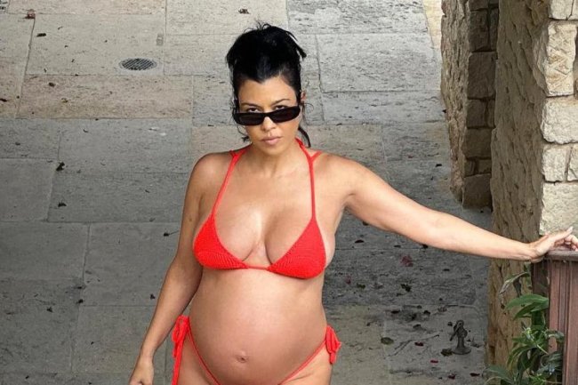 Kourtney Shows Off Baby Bump in Red Bikini, Calls Pregnancy a 'Blessing'