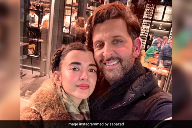 "Beautiful Pic," Sussanne Khan Comments On Saba Azad's Post With Hrithik Roshan