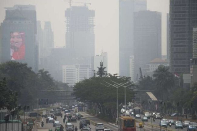 Jakarta tops list of most polluted cities globally, children's health at risk