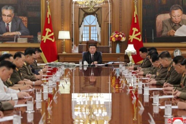 Kim Jong Un fires North Korea's top general, calls for war preparations