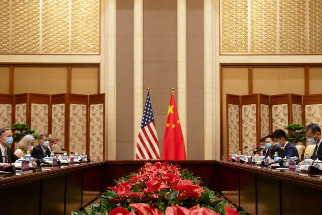 U.S. Investment Ban on China Poised to Deepen Divide
