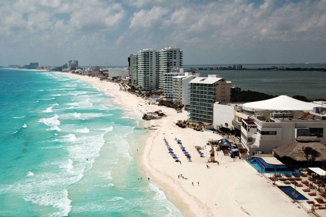 Americans Flocked to Cancún for Vacation. Now They’re Thinking Twice.