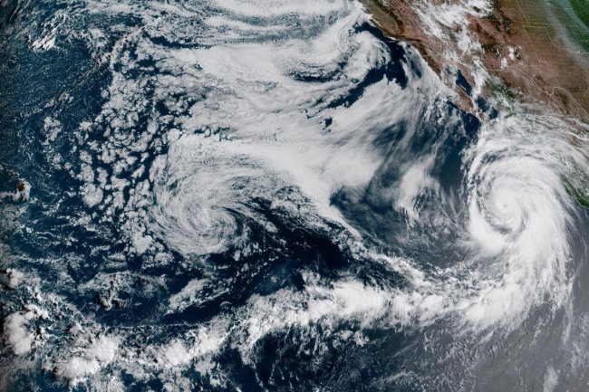 Hurricane Hilary threatens 'catastrophic and life-threatening' flooding in Mexico and California