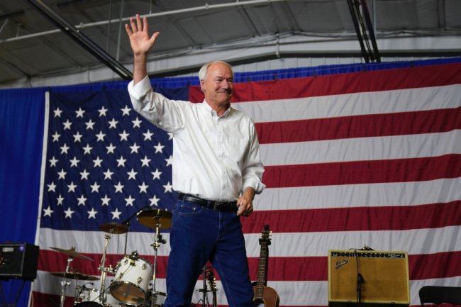 Asa Hutchinson says he has qualified for GOP debate