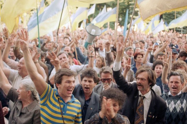 Ukraine Renews Its Independence