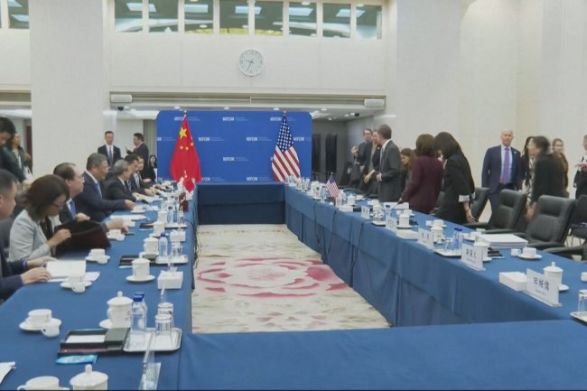 中美商務部長在北京會談