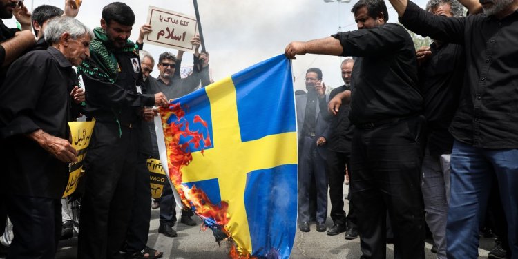 Muslim Nations Call on Sweden, Denmark to Ban Quran Burnings
