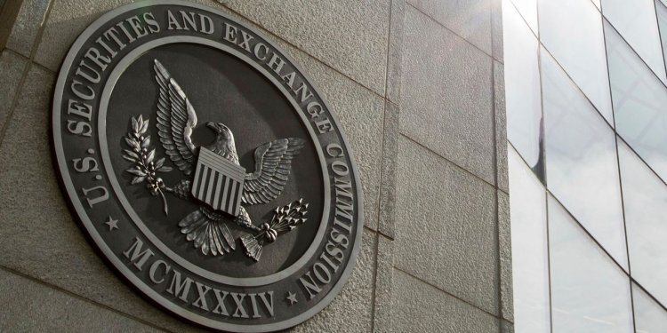 SEC Tells Some Wall Street Brokers to Clean Up Their Anti-Money-Laundering Controls