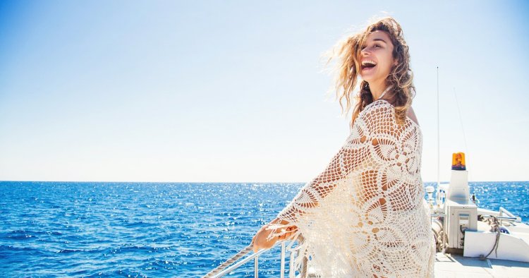 21 Chic Vacation Fashion Finds We're Obsessed With Right Now