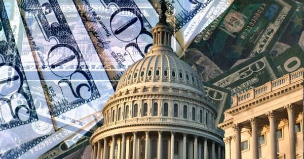Nợ của Chính phủ Mỹ tăng 5,2 tỉ USD mỗi ngày trong thập kỷ tới