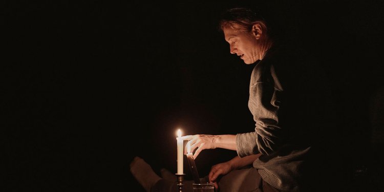 ‘Uncle Vanya’ Review: Chekhov by Candlelight