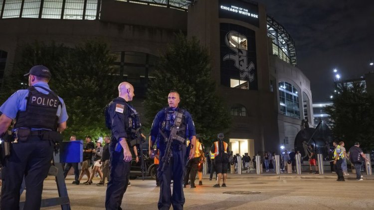 2 fans wounded by gunfire during Chicago White Sox game, officials say