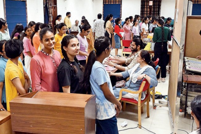 Delhi University elections see 42% turnout, results today