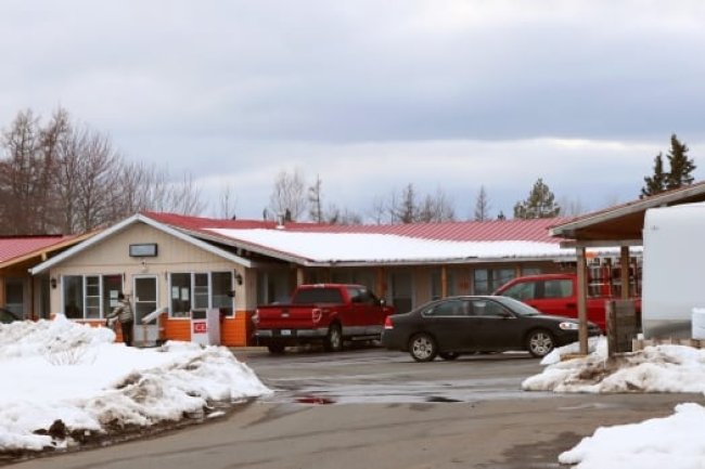 Court orders Cape Breton motel to stop accepting cash, install camera showing room doors