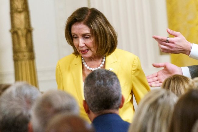 Pelosi says ‘it probably would be a good idea’ if Menendez resigns