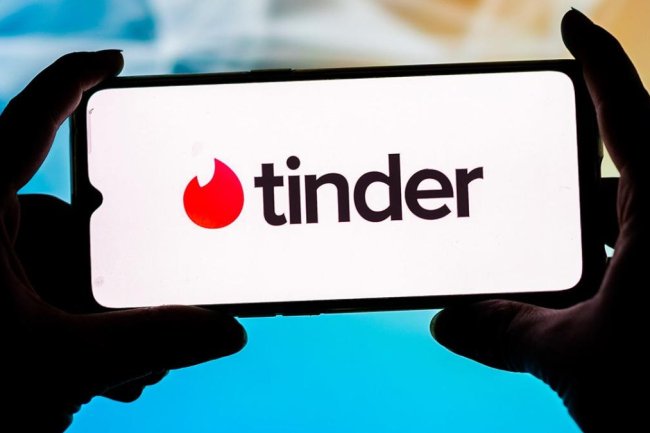 Pennsylvania man accused of having sexual relationship with teen he met on Tinder: reports