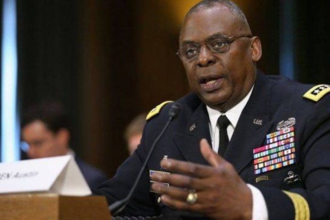 ترحيب عسكري نيجيري بقرار فرنسا.. وزير الدفاع الأمريكي: قواتنا باقية في نيامي